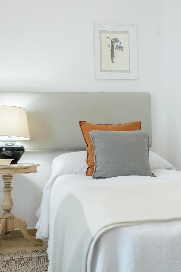 Reformed And Bright- 2bdr 1bth- Nervion Appartement Sevilla